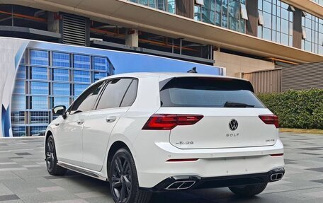 Volkswagen Golf VIII, 2022 год, 2 187 000 рублей, 4 фотография