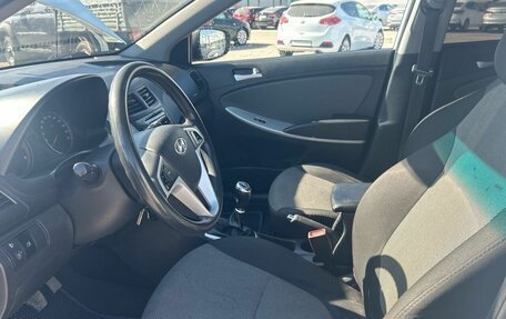 Hyundai Solaris II рестайлинг, 2013 год, 720 000 рублей, 6 фотография