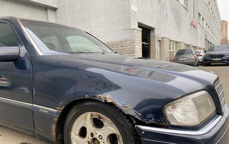 Mercedes-Benz C-Класс, 1995 год, 270 000 рублей, 8 фотография