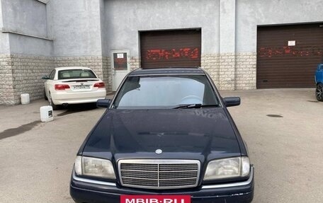 Mercedes-Benz C-Класс, 1995 год, 270 000 рублей, 6 фотография