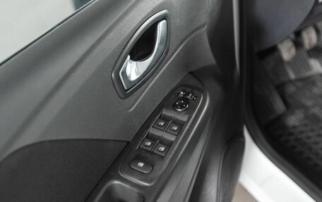 Renault Kaptur I рестайлинг, 2019 год, 1 700 000 рублей, 8 фотография