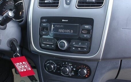 Renault Sandero II рестайлинг, 2020 год, 1 230 000 рублей, 18 фотография