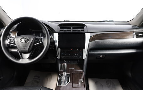 Toyota Camry, 2016 год, 1 549 000 рублей, 11 фотография