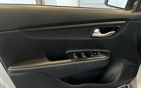 KIA Rio IV, 2021 год, 2 000 000 рублей, 20 фотография