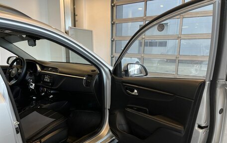 KIA Rio IV, 2021 год, 2 000 000 рублей, 25 фотография