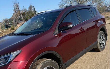 Toyota RAV4, 2017 год, 2 550 000 рублей, 2 фотография