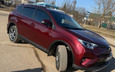Toyota RAV4, 2017 год, 2 550 000 рублей, 6 фотография