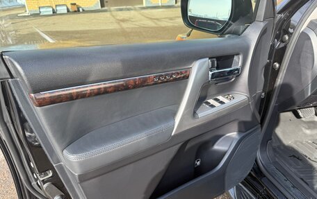 Toyota Land Cruiser 200, 2013 год, 4 599 000 рублей, 13 фотография