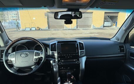 Toyota Land Cruiser 200, 2013 год, 4 599 000 рублей, 15 фотография