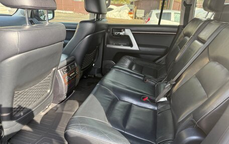 Toyota Land Cruiser 200, 2013 год, 4 599 000 рублей, 18 фотография