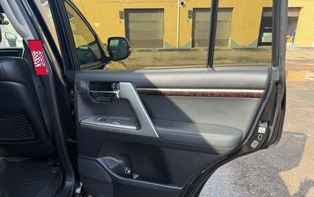 Toyota Land Cruiser 200, 2013 год, 4 599 000 рублей, 19 фотография