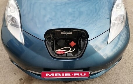 Nissan Leaf II, 2017 год, 880 000 рублей, 12 фотография