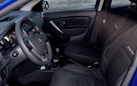 Renault Sandero II рестайлинг, 2015 год, 850 000 рублей, 5 фотография