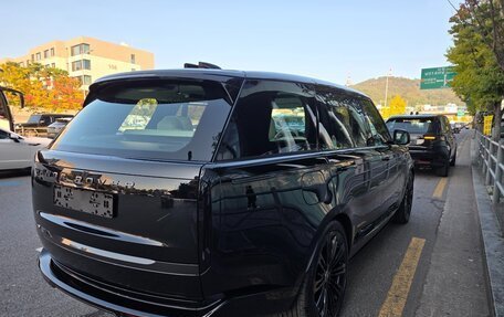 Land Rover Range Rover IV рестайлинг, 2022 год, 8 440 009 рублей, 3 фотография