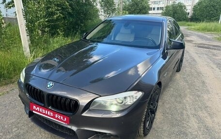 BMW 5 серия, 2011 год, 2 100 000 рублей, 3 фотография
