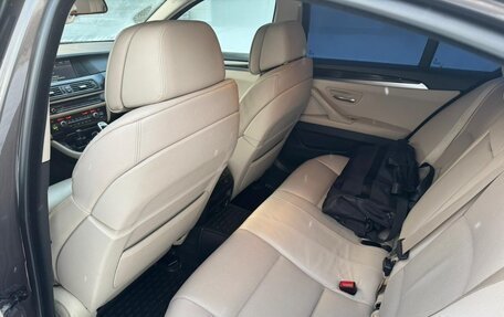 BMW 5 серия, 2011 год, 2 100 000 рублей, 23 фотография