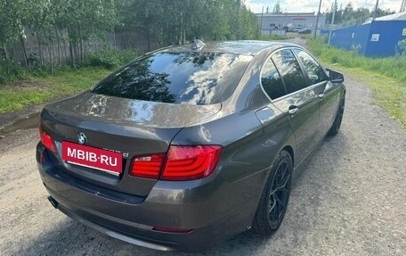 BMW 5 серия, 2011 год, 2 100 000 рублей, 9 фотография