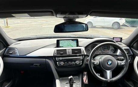 BMW 3 серия, 2017 год, 1 450 000 рублей, 6 фотография