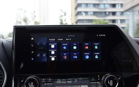 Toyota Highlander, 2026 год, 5 490 000 рублей, 11 фотография