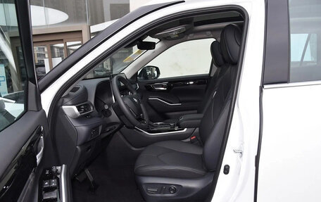 Toyota Highlander, 2026 год, 5 490 000 рублей, 16 фотография