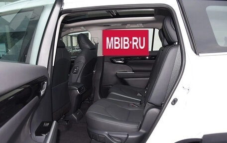 Toyota Highlander, 2026 год, 5 490 000 рублей, 19 фотография