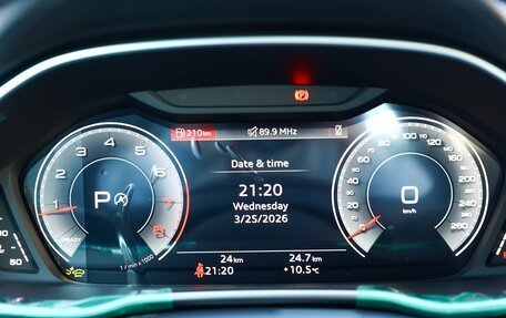 Audi Q3, 2025 год, 4 299 999 рублей, 26 фотография