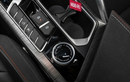 Geely Tugella FY11, 2024 год, 3 440 000 рублей, 24 фотография