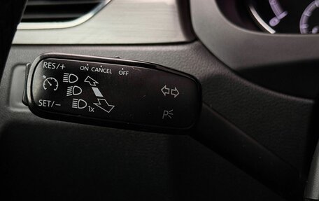 Skoda Rapid I, 2018 год, 1 599 000 рублей, 18 фотография