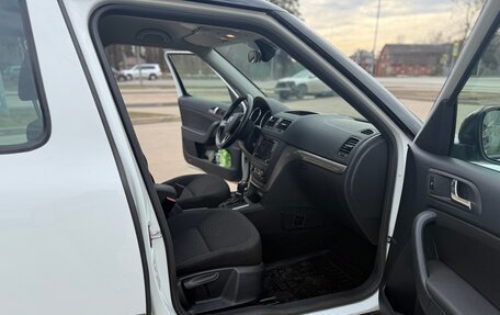 Skoda Yeti I рестайлинг, 2017 год, 1 400 000 рублей, 5 фотография