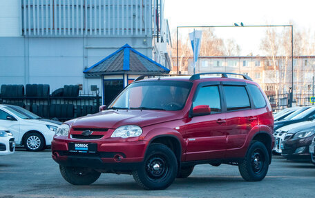 Chevrolet Niva I рестайлинг, 2013 год, 579 000 рублей, 1 фотография