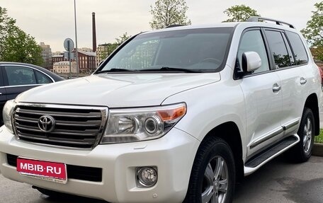 Toyota Land Cruiser 200, 2015 год, 5 400 000 рублей, 1 фотография