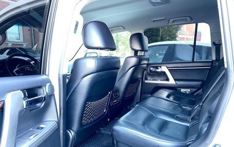 Toyota Land Cruiser 200, 2015 год, 5 400 000 рублей, 20 фотография