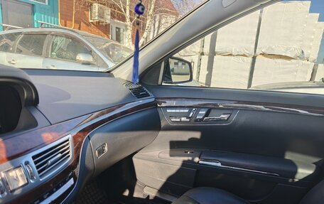 Mercedes-Benz S-Класс, 2010 год, 1 800 000 рублей, 6 фотография