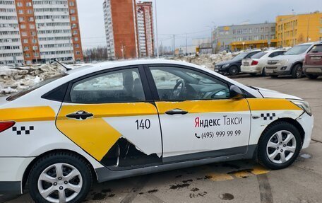 Hyundai Solaris II рестайлинг, 2016 год, 650 000 рублей, 8 фотография