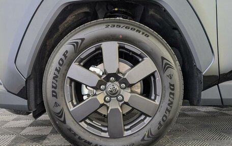 Toyota RAV4, 2025 год, 4 850 000 рублей, 7 фотография