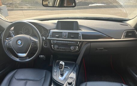 BMW 3 серия, 2018 год, 1 800 000 рублей, 6 фотография