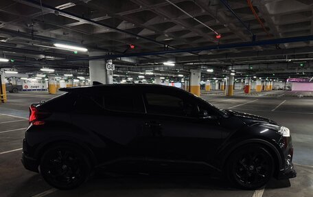 Toyota C-HR I рестайлинг, 2019 год, 2 050 000 рублей, 5 фотография