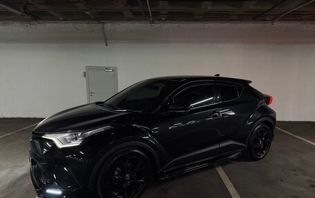 Toyota C-HR I рестайлинг, 2019 год, 2 050 000 рублей, 7 фотография