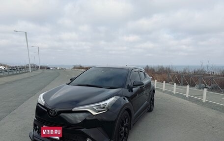 Toyota C-HR I рестайлинг, 2019 год, 2 050 000 рублей, 15 фотография