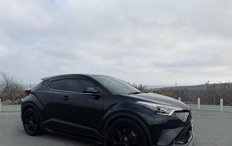 Toyota C-HR I рестайлинг, 2019 год, 2 050 000 рублей, 19 фотография