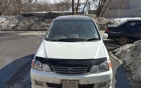 Toyota Gaia, 2002 год, 550 000 рублей, 2 фотография