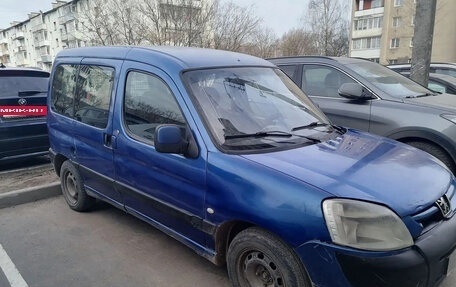 Peugeot Partner II рестайлинг 2, 2004 год, 225 000 рублей, 3 фотография
