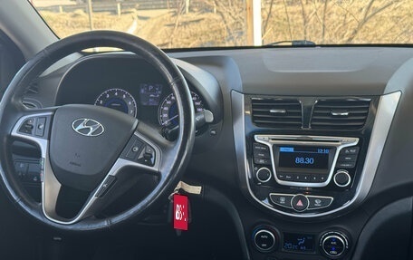 Hyundai Solaris II рестайлинг, 2015 год, 1 192 000 рублей, 5 фотография