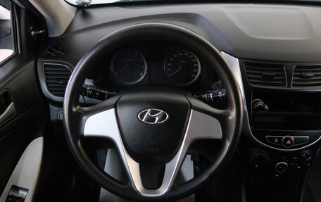 Hyundai Solaris II рестайлинг, 2011 год, 849 000 рублей, 12 фотография