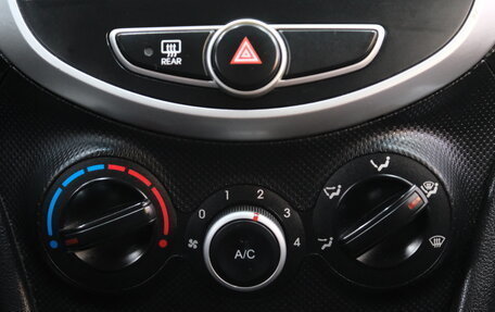 Hyundai Solaris II рестайлинг, 2011 год, 849 000 рублей, 14 фотография