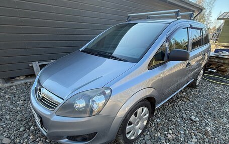 Opel Zafira B, 2010 год, 650 000 рублей, 5 фотография