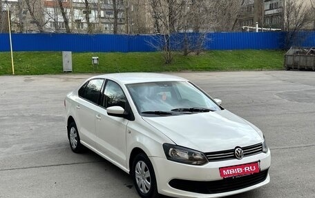 Volkswagen Polo VI (EU Market), 2013 год, 700 000 рублей, 7 фотография