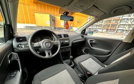 Volkswagen Polo VI (EU Market), 2013 год, 700 000 рублей, 22 фотография