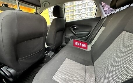 Volkswagen Polo VI (EU Market), 2013 год, 700 000 рублей, 26 фотография