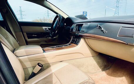 Jaguar XF I рестайлинг, 2008 год, 700 000 рублей, 13 фотография